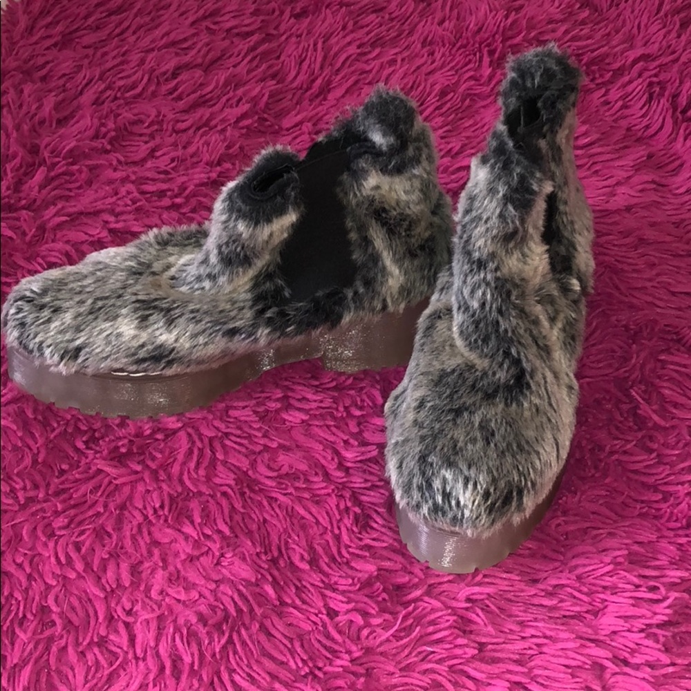 Jeffrey Campbell ankle boots!